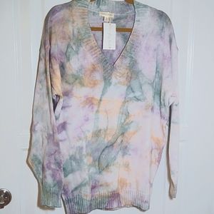 NEW Sweater sz M . By Honey Punch.
